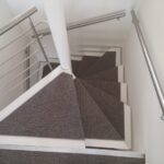 Treppe mit Stufenmatten