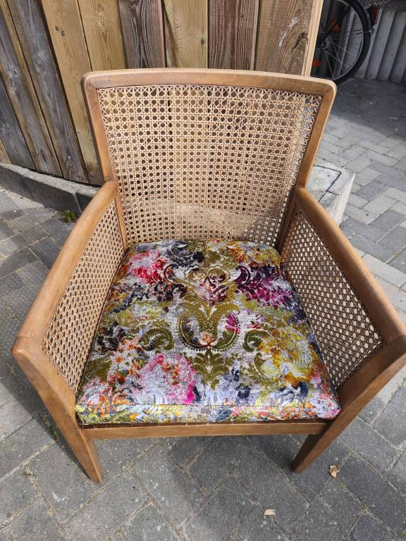 Teppichladen Kappeln, Polsterei