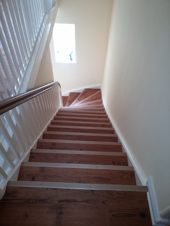 Teppichladen Kappeln, Treppenbelag